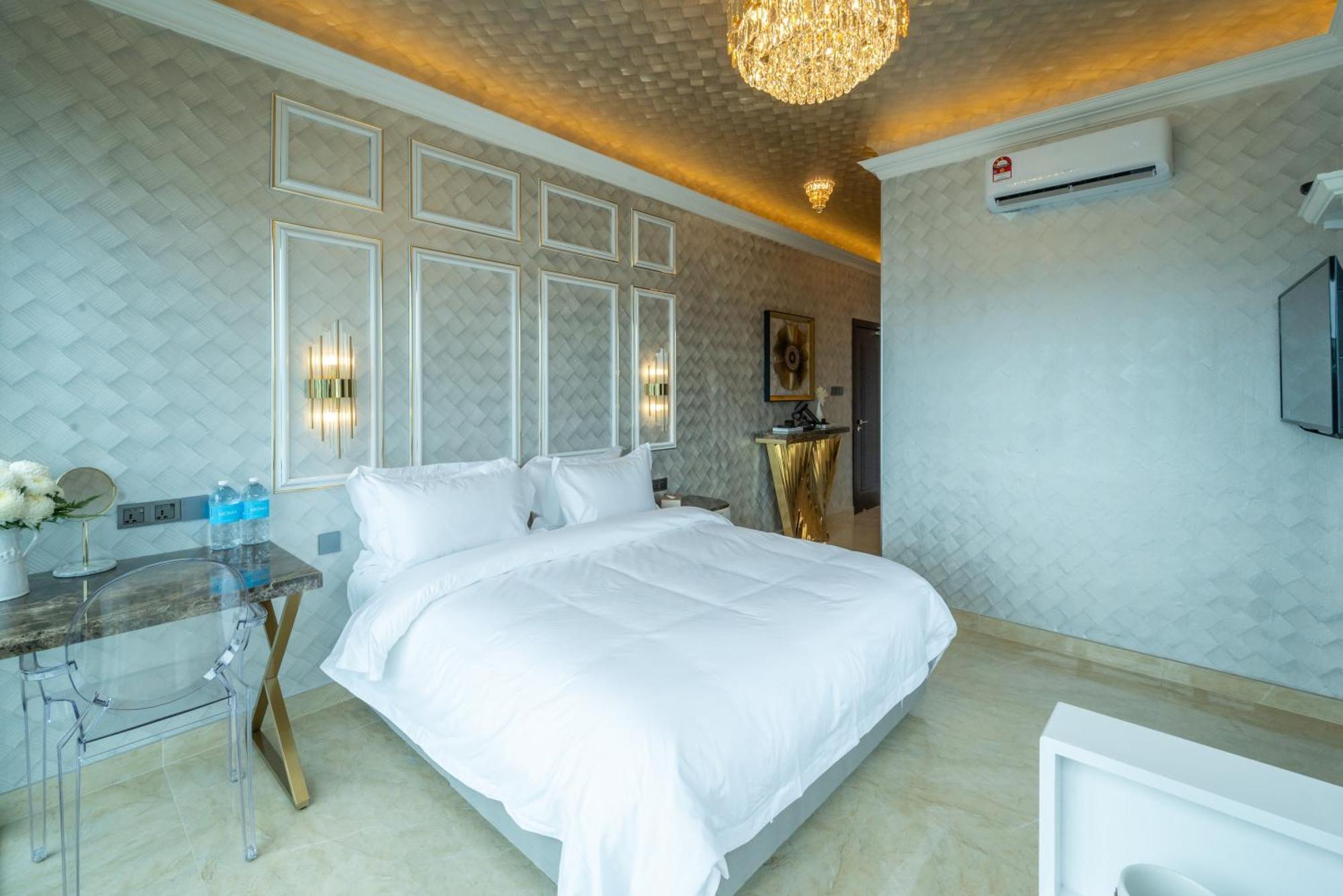 Ritz Residence @ Imago Loft B 7Th Floor Kota Kinabalu Bagian luar foto