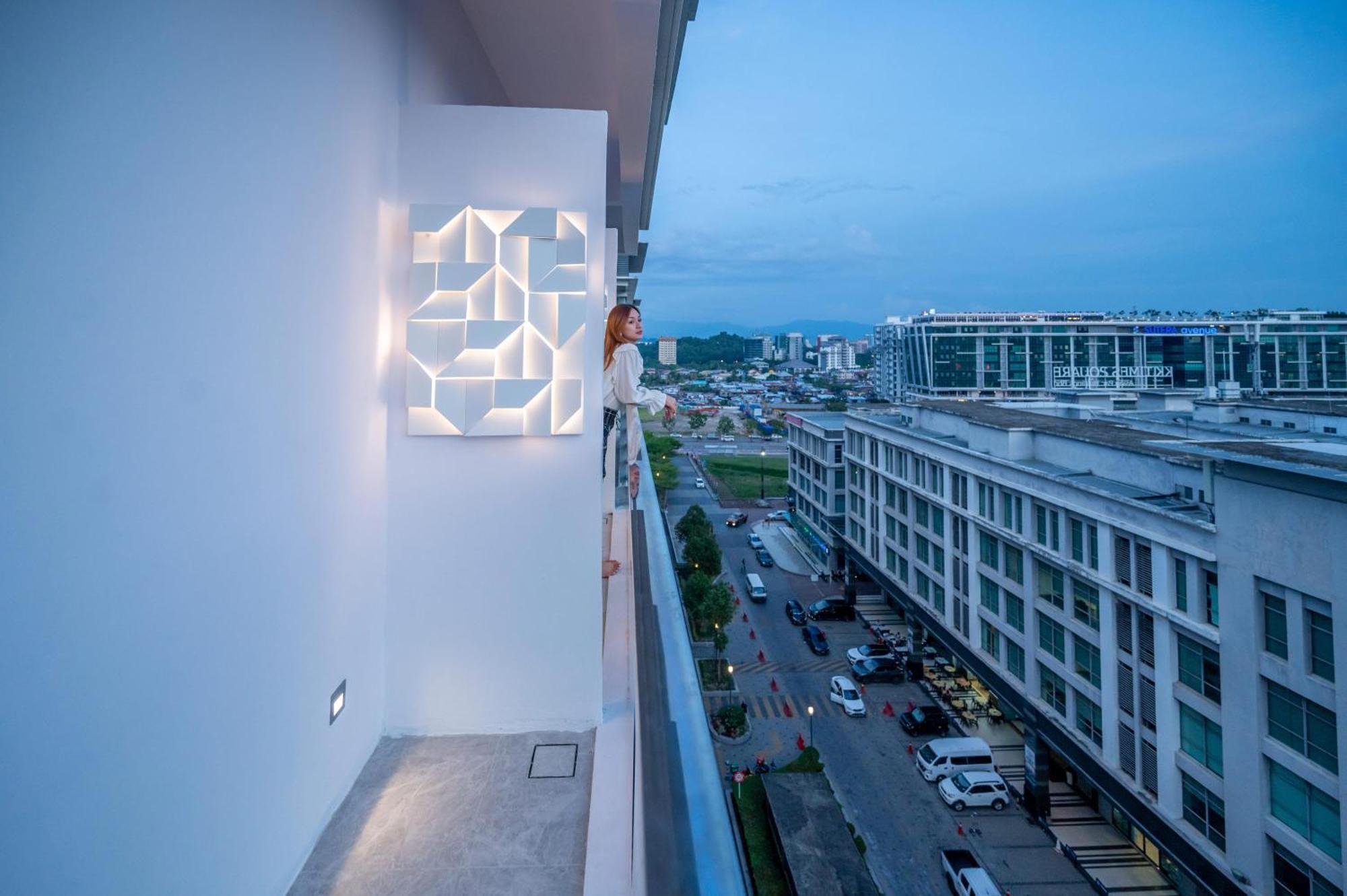 Ritz Residence @ Imago Loft B 7Th Floor Kota Kinabalu Bagian luar foto