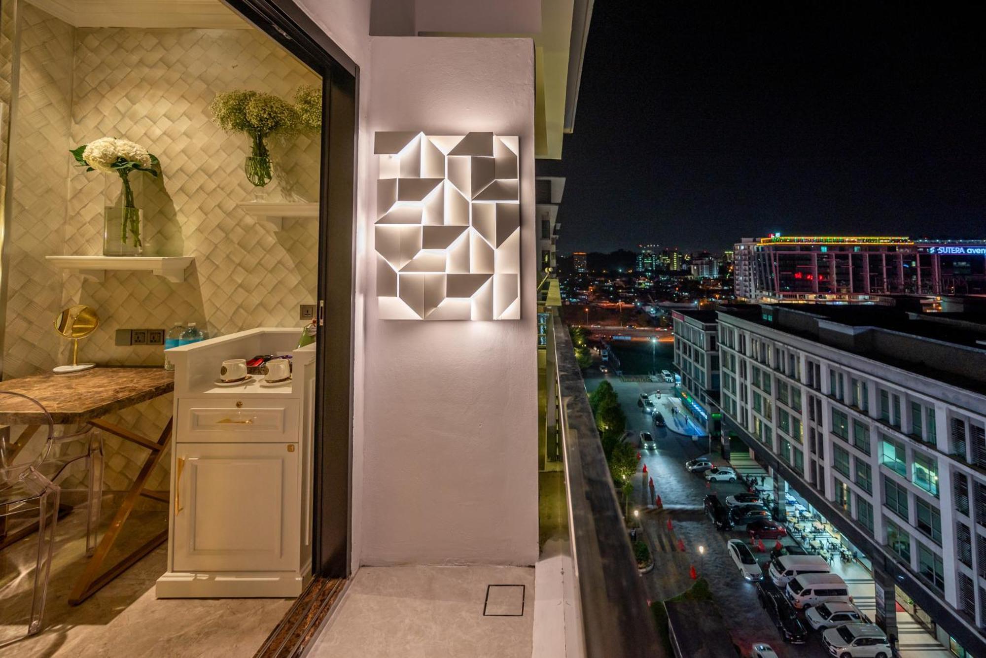 Ritz Residence @ Imago Loft B 7Th Floor Kota Kinabalu Bagian luar foto